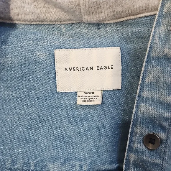 American Eagle Hoodie Shirt - Picture 2 of 2